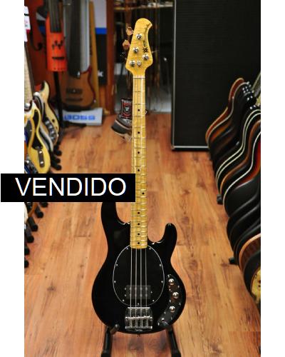 Musicman Stingray Classic 4 Black Maple